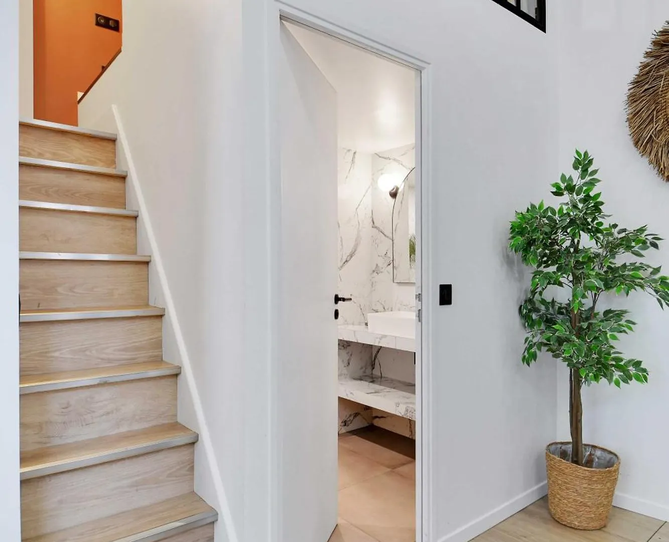 Charming Apartment 2Br- 4P - Rochechouart باريس 0*,
