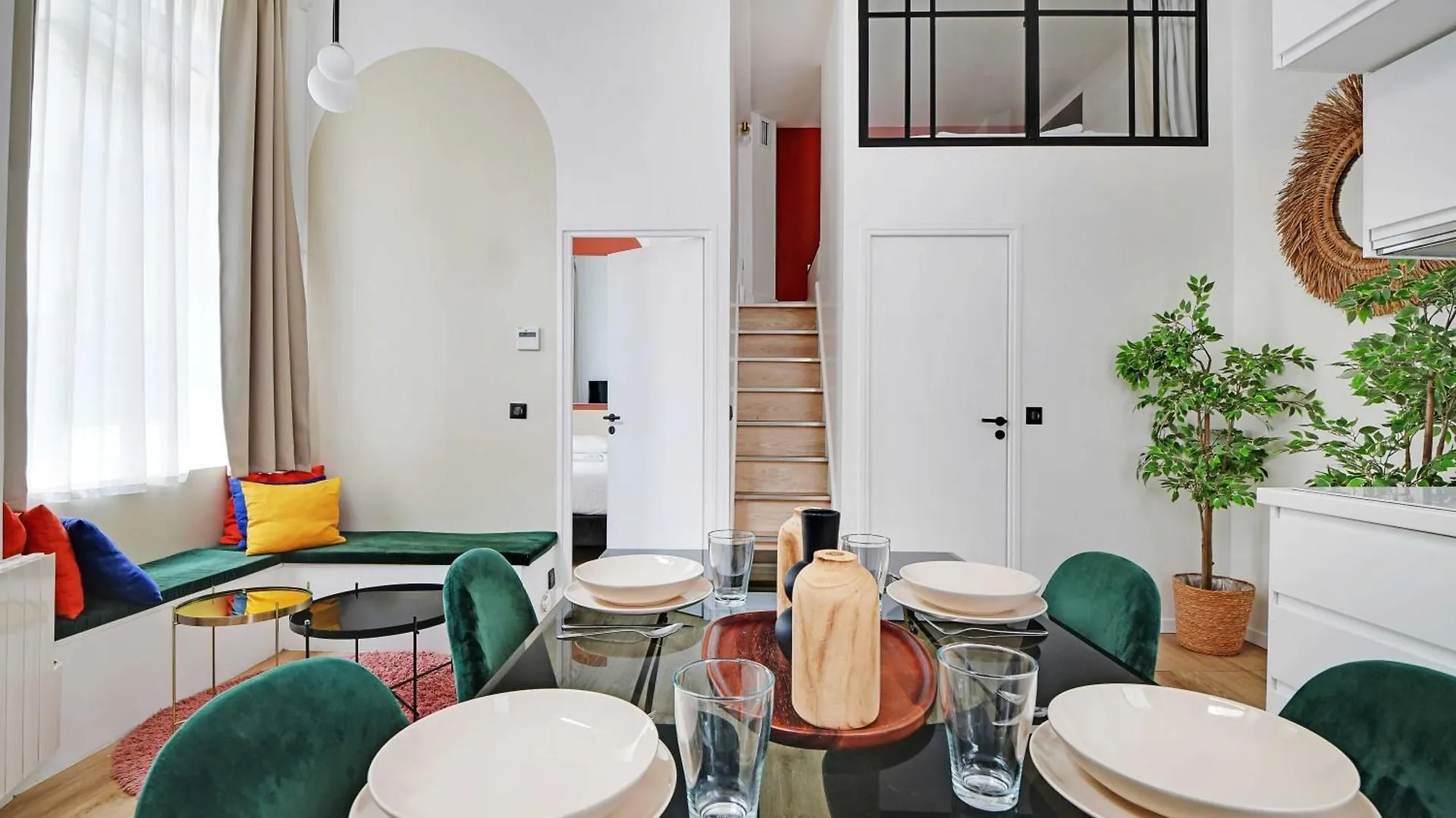 Charming Apartment 2Br- 4P - Rochechouart باريس
