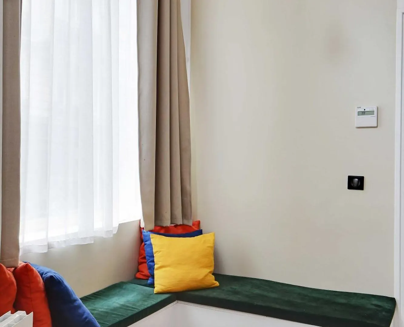 Charming Apartment 2Br- 4P - Rochechouart باريس